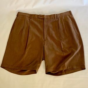 JoS. A. BANK 100% Silk Shorts Sz 44
